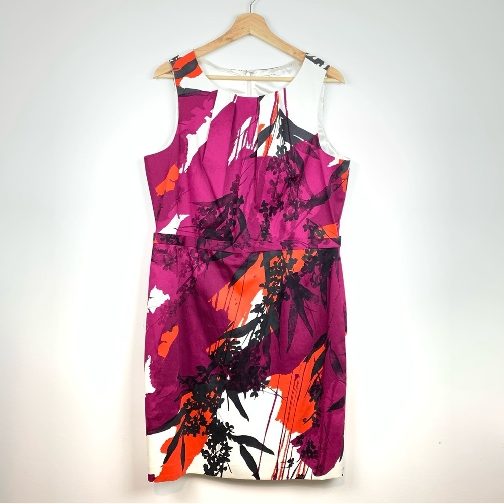 Tahari Dress Abstract Design Pencil Sleeveless Size 16 Purple Red Lined Elegant